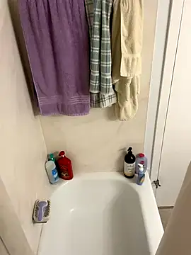 biggdaddyandqueenn online show from January 6, 7:17 pm