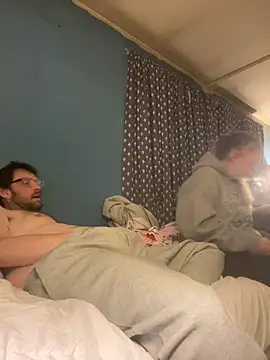 biggdaddyandqueenn online show from February 6, 12:26 am