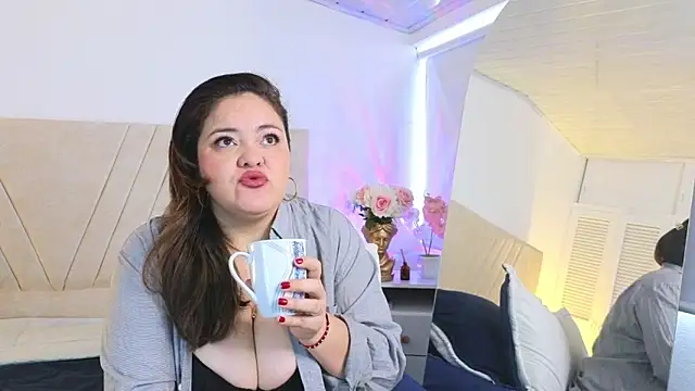 NatashaBlade  online show from November 26, 11:44 am