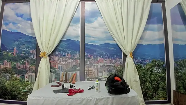 KiraFox1 online show from March 19, 2:10 pm