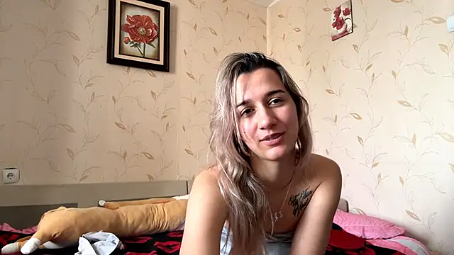 Auroragin online show from November 8, 10:48 am