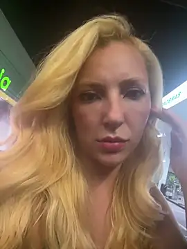 melisboa online show from February 11, 3:44 am