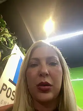 Snapshot of melisboa chatting on July 6, 1:35 am melisboa online show from July 6, 1:35 am