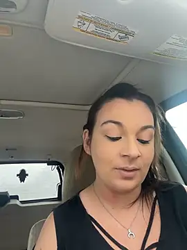 Snapshot of thickfarmtwat chatting on December 18, 5:41 pm thickfarmtwat online show from December 18, 5:41 pm