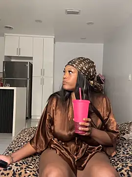PrincessDreamm online show from May 13, 12:19 am