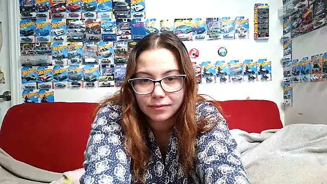 Snapshot of FreakyDreama chatting on January 18, 5:50 pm FreakyDreama online show from January 18, 5:50 pm