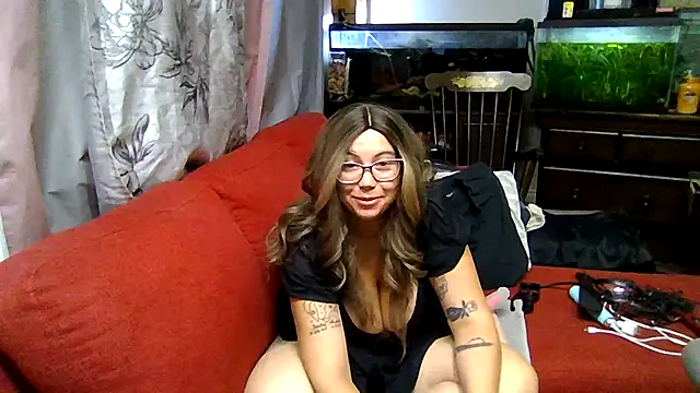 FreakyDreama online show from July 2, 1:50 pm