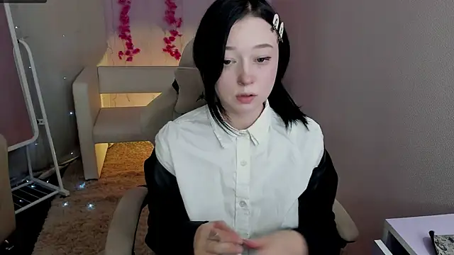 Snapshot of Hanako_Rey chatting on November 27, 1:35 pm Hanako Rey online show from November 27, 1:35 pm