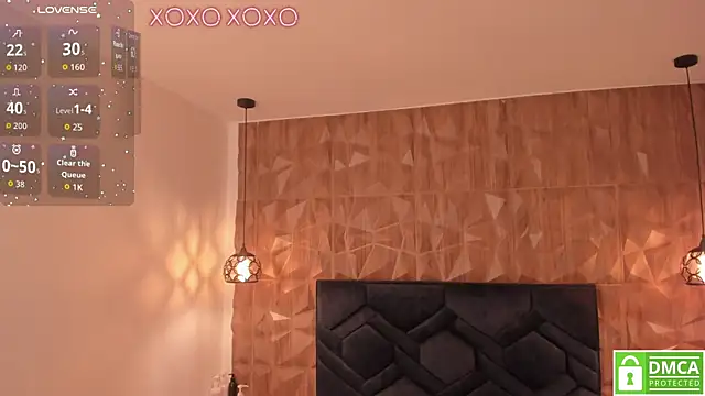 Kiara velvet   online show from December 19, 8:05 pm