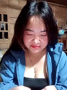 Bee-bgolden online show from December 3, 3:32 pm