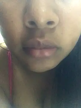 Snapshot of _Johana_ chatting on November 5, 1:16 am Johana online show from November 5, 1:16 am