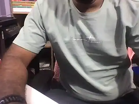 KingCobra 07 online show from May 5, 11:18 am