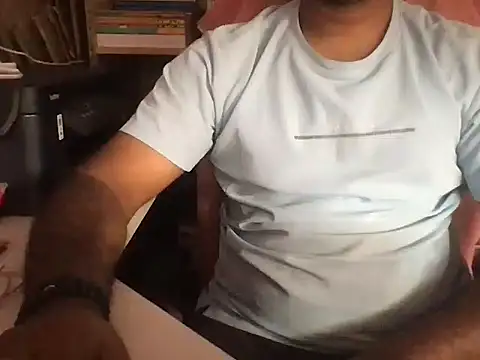 KingCobra 07 online show from June 18, 10:52 am