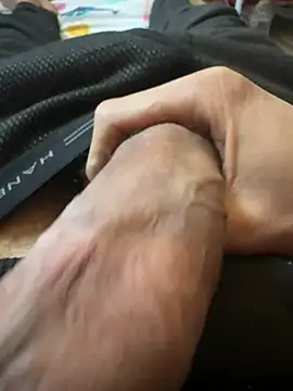 caramello-48888 online show from March 27, 4:40 pm