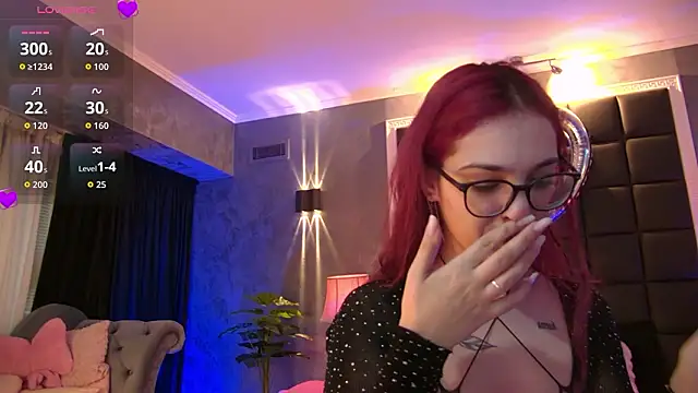 Siena Foxx online show from February 17, 2:57 pm