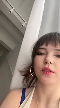 Snapshot of Lissssssa chatting on February 19, 12:56 pm Lissssssa online show from February 19, 12:56 pm