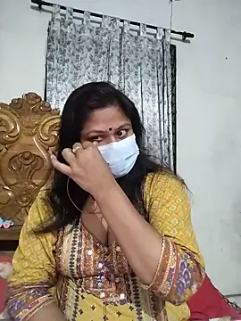 Snapshot of munni-506 chatting on June 18, 9:14 am munni-506 online show from June 18, 9:14 am