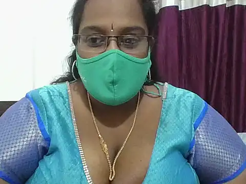 hootypriya online show from February 2, 1:32 pm