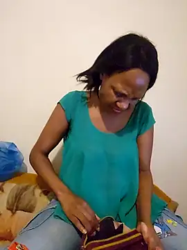 Mommy Sienna online show from March 20, 6:35 pm