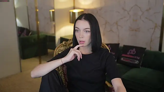 Snapshot of Rita_Moon054 chatting on December 4, 8:56 am Rita Moon054 online show from December 4, 8:56 am