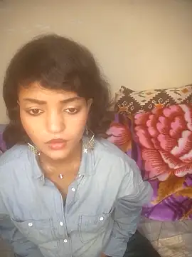 Freakingromance online show from February 17, 7:20 pm