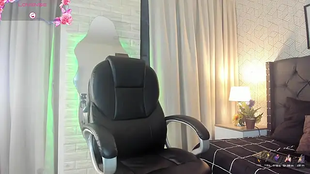 valentina  desire online show from November 13, 12:26 pm