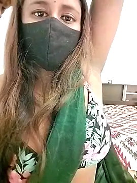 LoveLy-Soneya online show from November 24, 3:45 pm