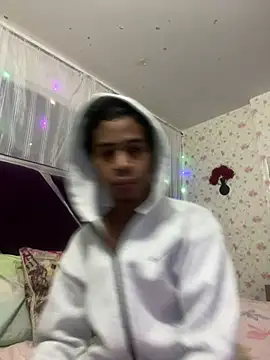 Santy bigcock 01 online show from May 26, 12:34 pm