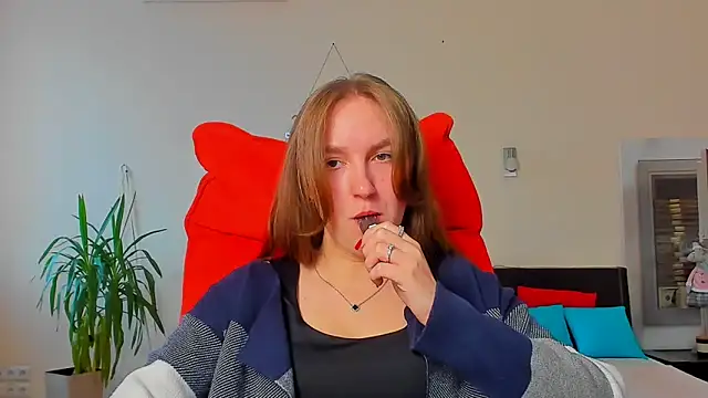 Snapshot of Nesie-Stoun chatting on November 23, 9:20 am Nesie-Stoun online show from November 23, 9:20 am