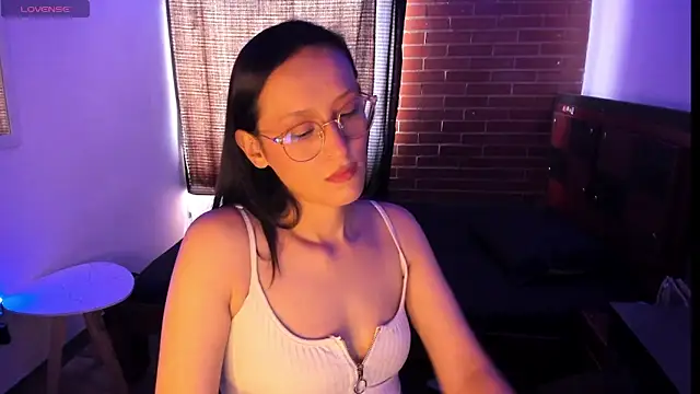 Samantha Devil online show from November 25, 5:46 pm