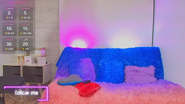 Snapshot of PamelaBoobs chatting on November 28, 12:19 pm PamelaBoobs online show from November 28, 12:19 pm