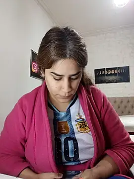 nahiarabiel33 online show from June 17, 6:09 pm