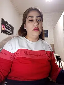 nahiarabiel33 online show from July 10, 1:14 pm
