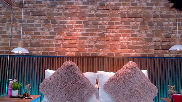 Snapshot of ValeriaMonet chatting on January 8, 7:27 pm ValeriaMonet online show from January 8, 7:27 pm