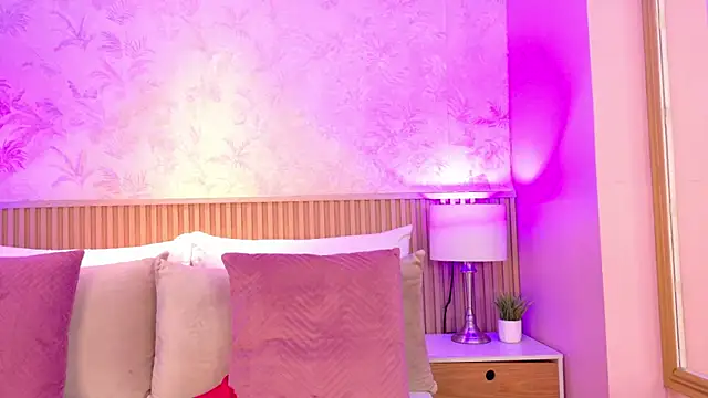 ValeriaMonet online show from June 10, 7:46 pm