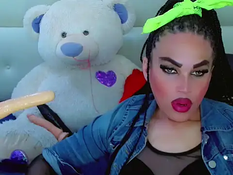 NharaBigCock online show from December 5, 6:59 pm