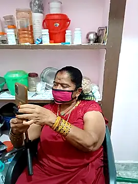 Snapshot of savithasree chatting on February 28, 4:46 am savithasree online show from February 28, 4:46 am