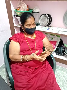 Snapshot of savithasree chatting on March 12, 11:38 am savithasree online show from March 12, 11:38 am