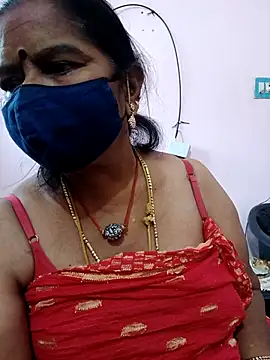 Snapshot of savithasree chatting on March 28, 5:29 am savithasree online show from March 28, 5:29 am