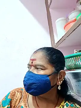 Snapshot of savithasree chatting on March 29, 12:38 pm savithasree online show from March 29, 12:38 pm