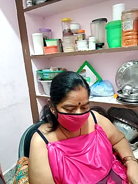 Snapshot of savithasree chatting on March 31, 3:52 am savithasree online show from March 31, 3:52 am