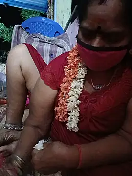 Snapshot of savithasree chatting on June 12, 8:30 pm savithasree online show from June 12, 8:30 pm