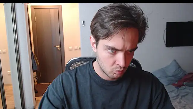 lucky swimmer online show from December 1, 2:55 pm