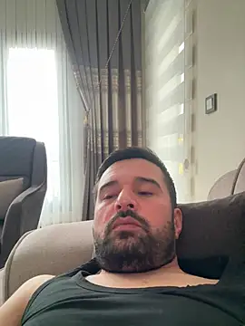 Snapshot of NiktirGit31 chatting on January 11, 11:37 am NiktirGit31 online show from January 11, 11:37 am