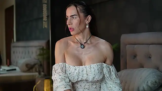 CelineHeaven online show from July 12, 6:54 pm