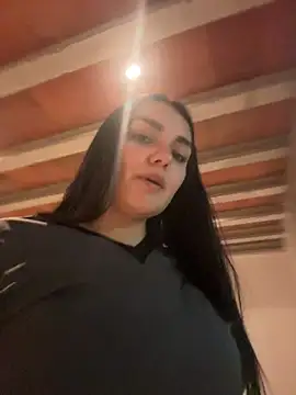 Snapshot of babypretty07 chatting on December 2, 3:23 am babypretty07 online show from December 2, 3:23 am