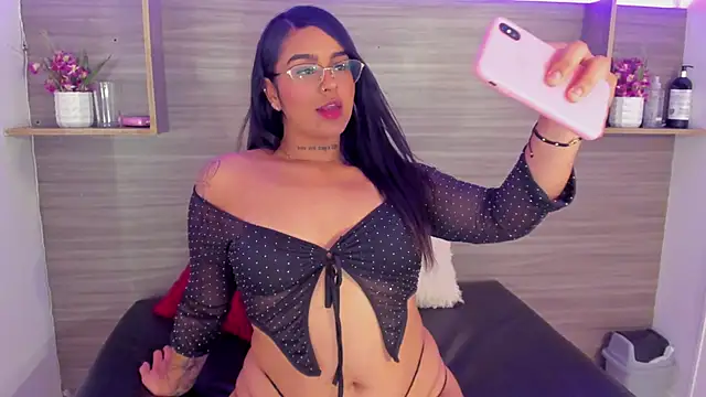 Taylor walton online show from January 13, 7:52 pm