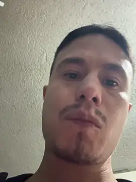 Snapshot of RaySullivan chatting on November 9, 5:11 pm RaySullivan online show from November 9, 5:11 pm