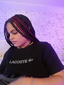 Snapshot of April_Kay chatting on November 18, 3:34 am April Kay online show from November 18, 3:34 am