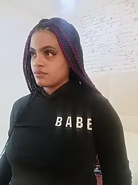 Snapshot of April_Kay chatting on November 30, 3:32 am April Kay online show from November 30, 3:32 am